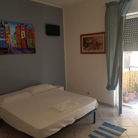 New House Appartement Follonica Buitenkant foto